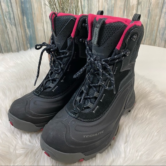 columbia techlite snow boots